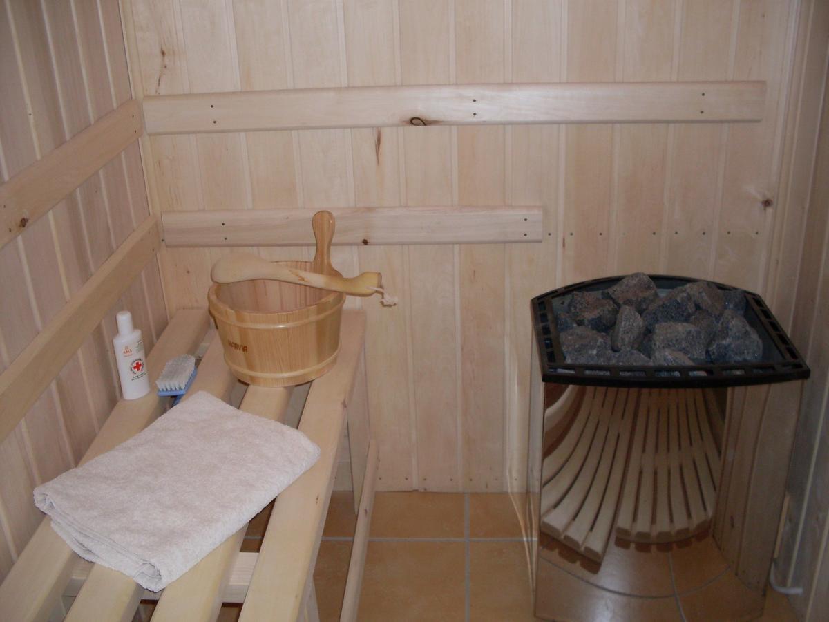 Hotel Krokus Kamienna Gora Dış mekan fotoğraf